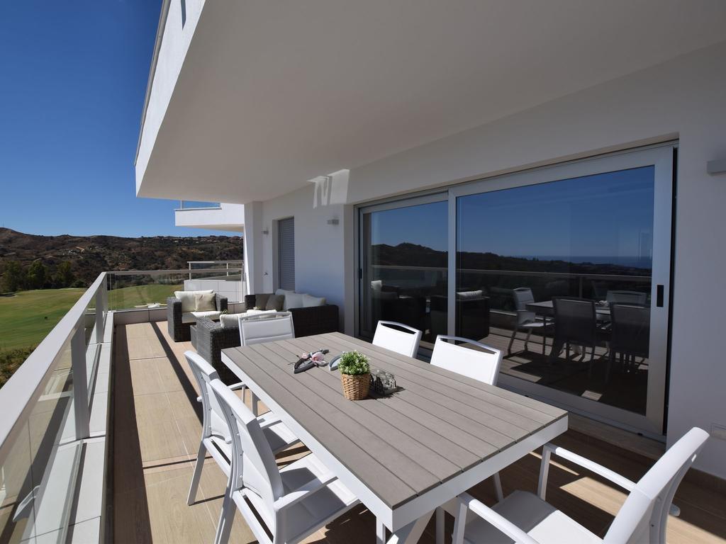Belvilla By Oyo Miraval Sitio de Calahonda ภายนอก รูปภาพ